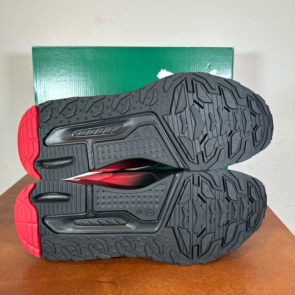 Puma Ferrari Mirage Sport- men’s size 10 & 10.5 available - Picture 5 of 7